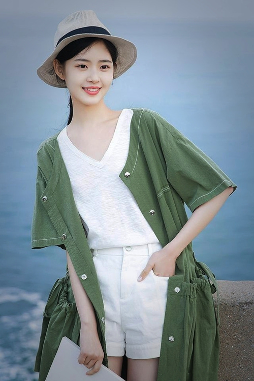 Cosplay大赛同步举行，谁是最佳游戏角色扮演者？，cosplay角色扮演的服装
